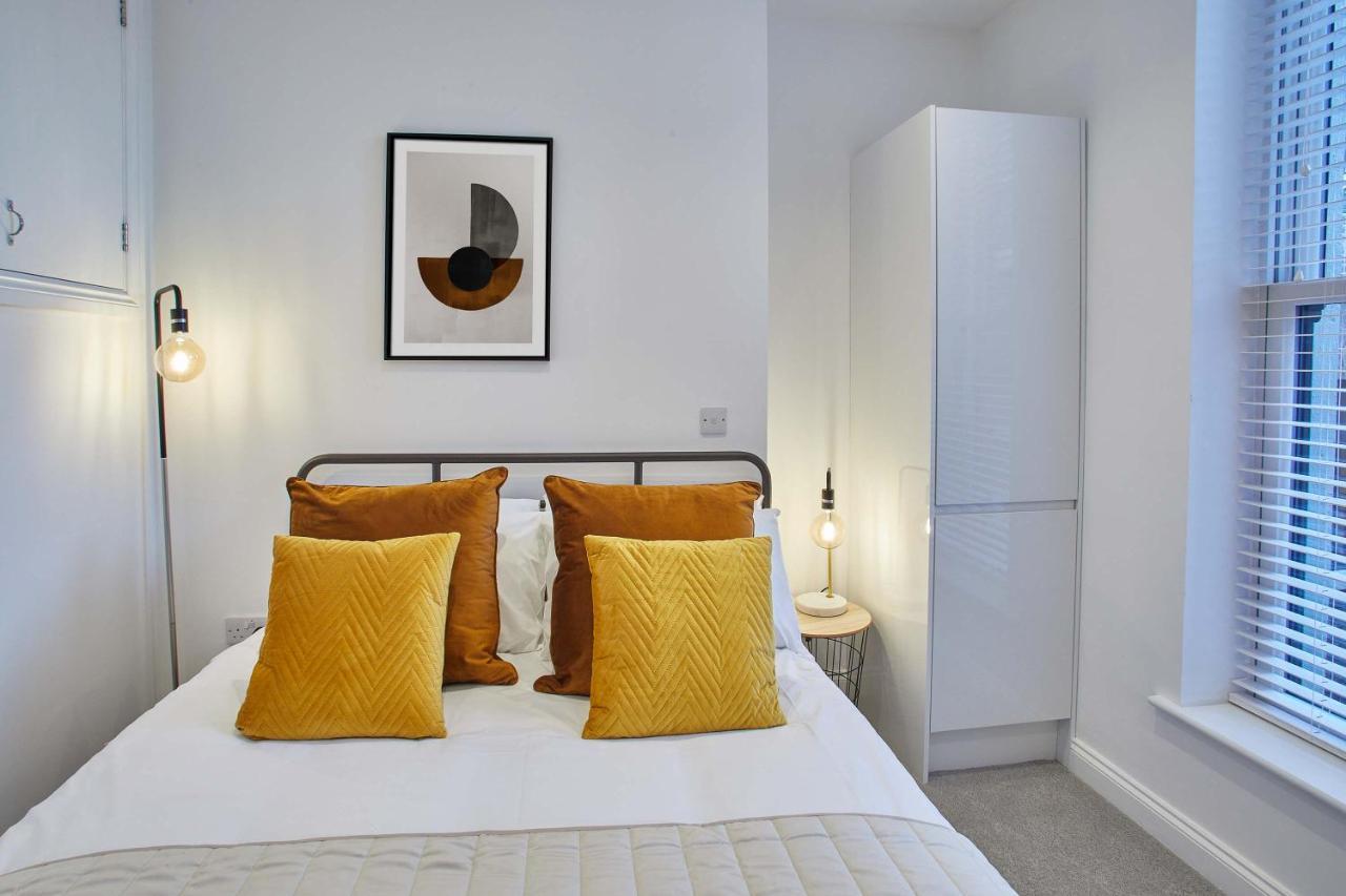 Host & Stay - Apartment One, Hudsons Yard House Whitby Kültér fotó