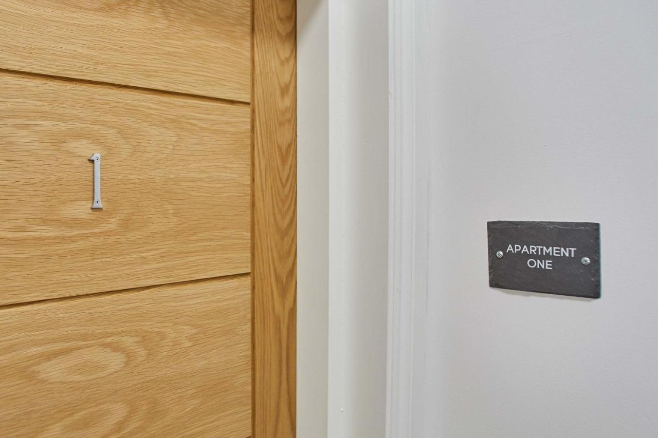 Host & Stay - Apartment One, Hudsons Yard House Whitby Kültér fotó